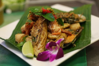 Mussels & green prawns stirfry